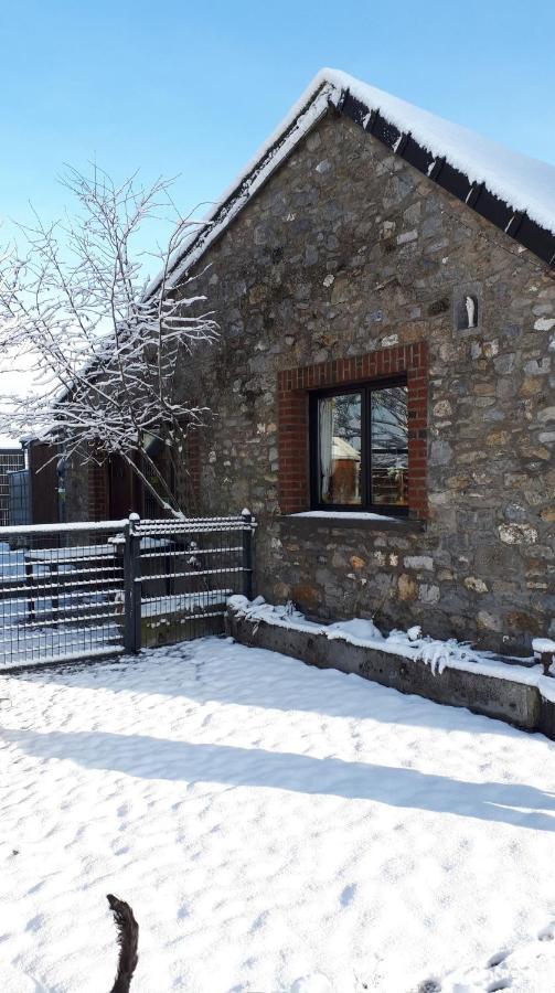 La Chambre D Angeline Foy-Notre-Dame Exterior photo